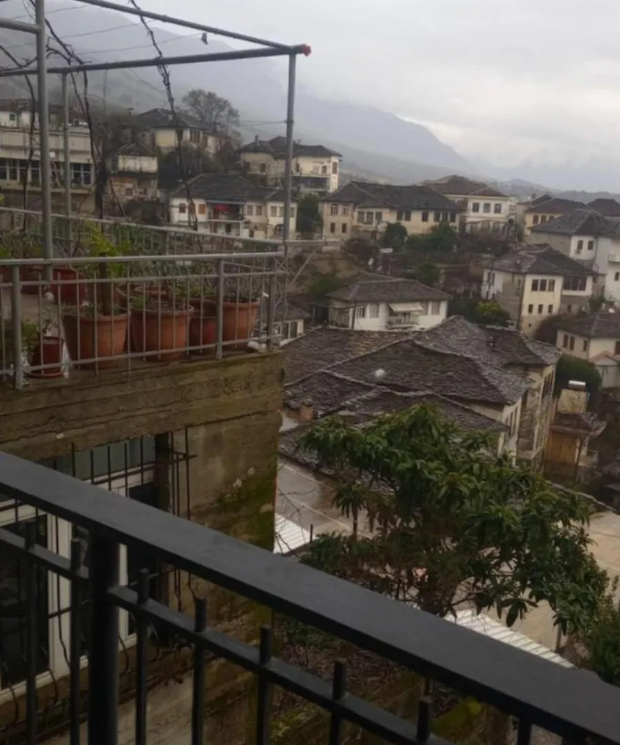 Perkli Bezhani Rooms Gjirokaster