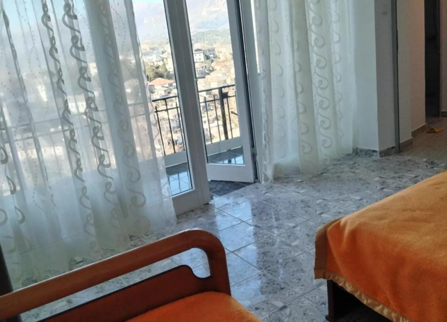 Guest house Perkli Bezhani Rooms Gjirokaster Albania